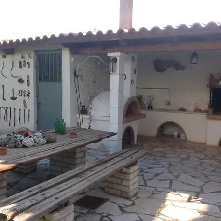 Maria's Akrata